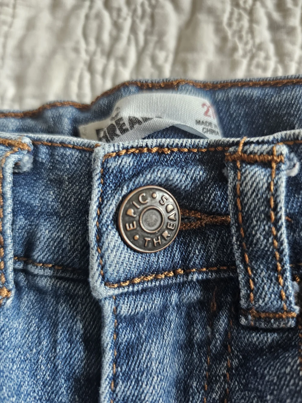 Old Navy Light Blue Distressed Kids Jeans Pair Old Navy/Epic Threads Boy 2T